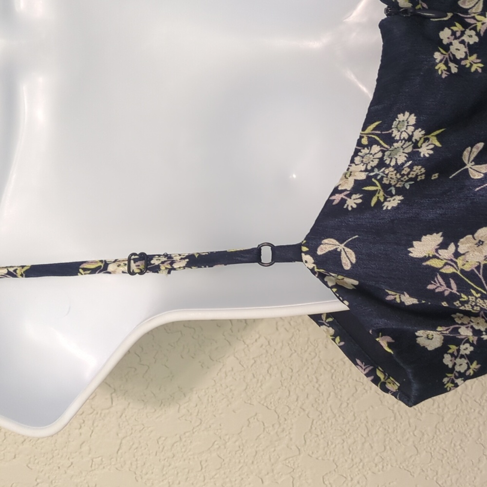 Kenzie x Francesca's Collections navy satin floral lace slip midi dress - Picture 5 of 13